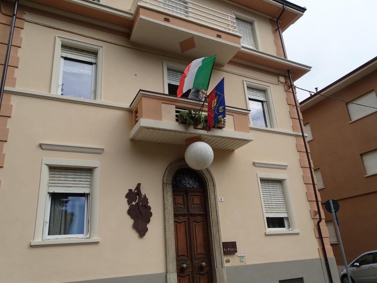 La Pajassa Bed & Breakfast Alba  Exterior foto